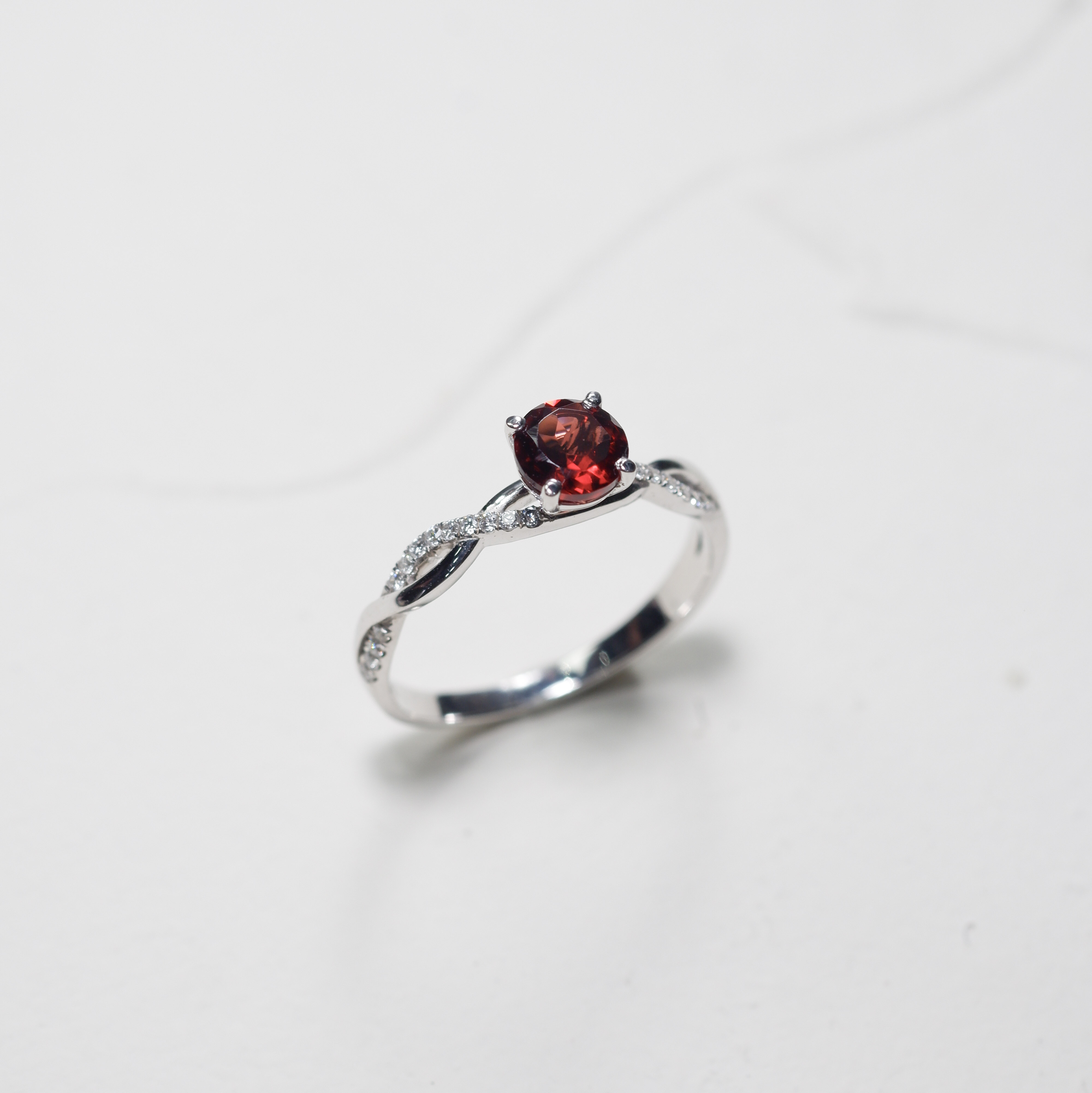 Ravelle Ring