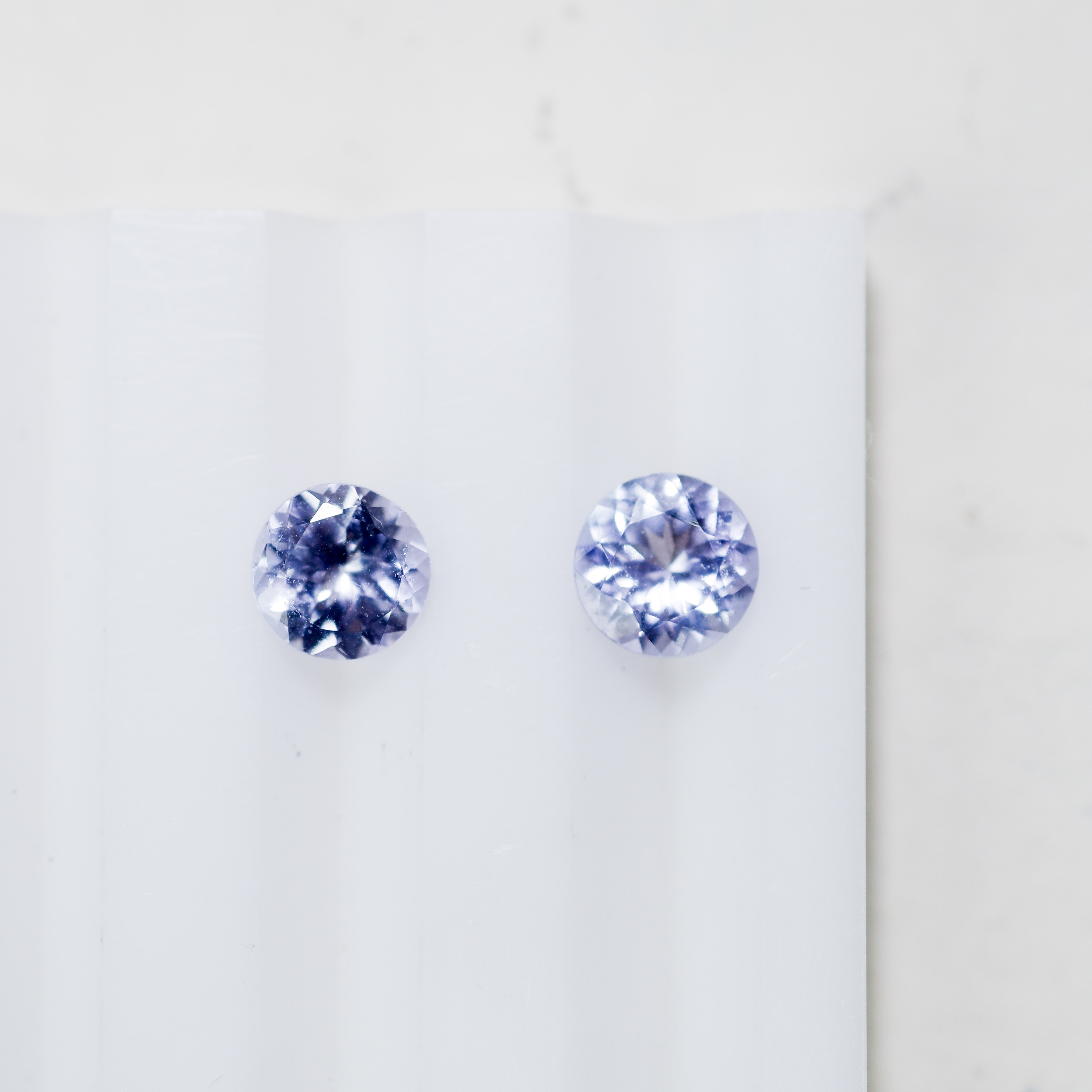 1.7 ct Tanzanite Pair