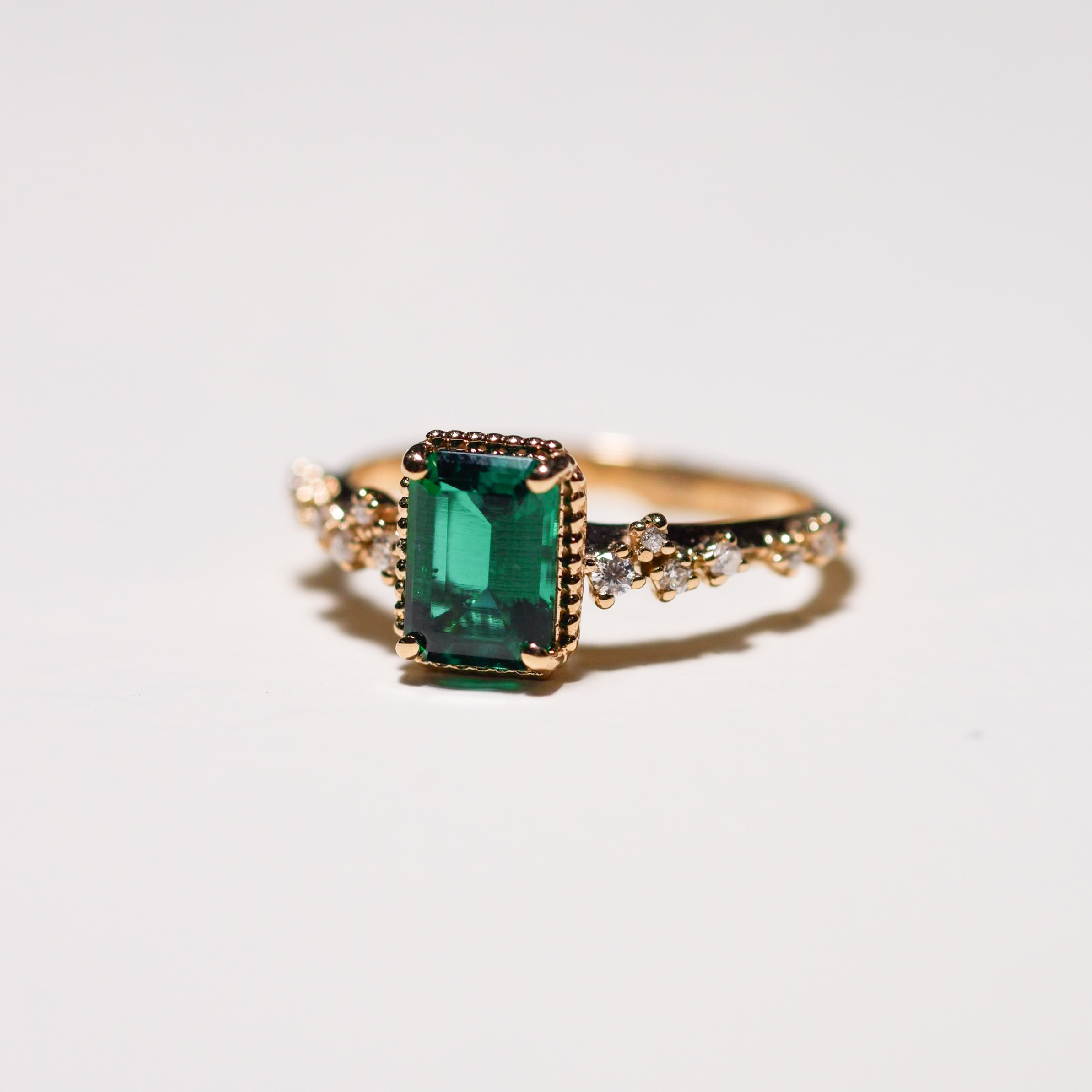 Emerald Fairy Diamonds Ring