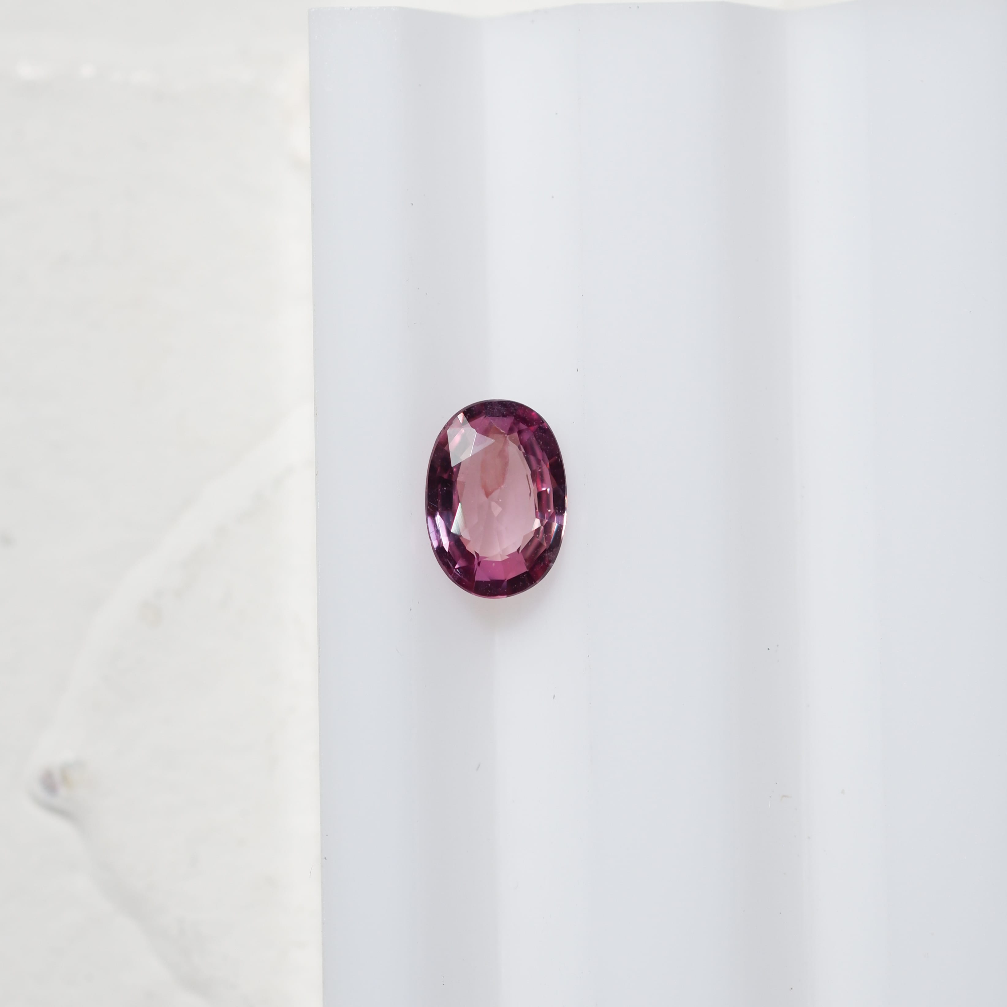 0.8 ct Unheated Pink Sapphire