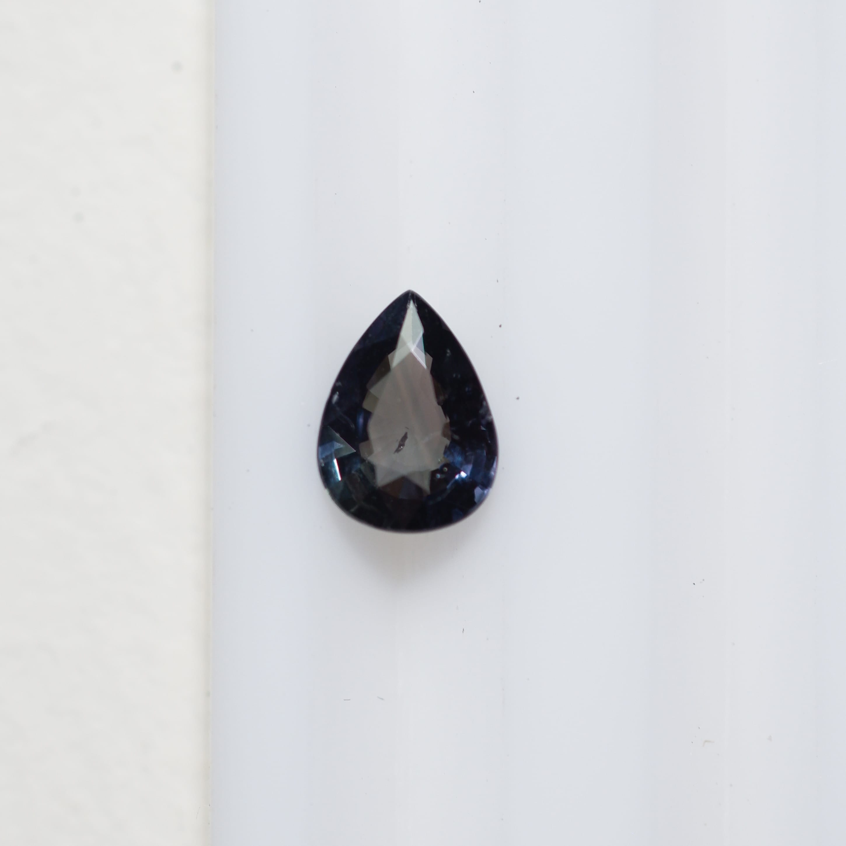 1.135 ct Three Colour Sapphire